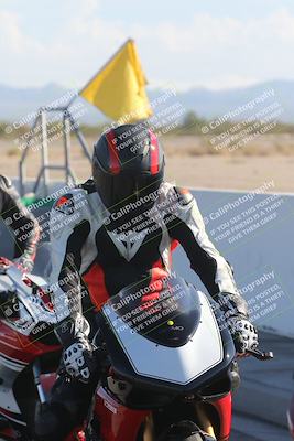 media/Oct-13-2025-Moto Forza (Mon) [[a66d839500]]/1-Around the Pits/